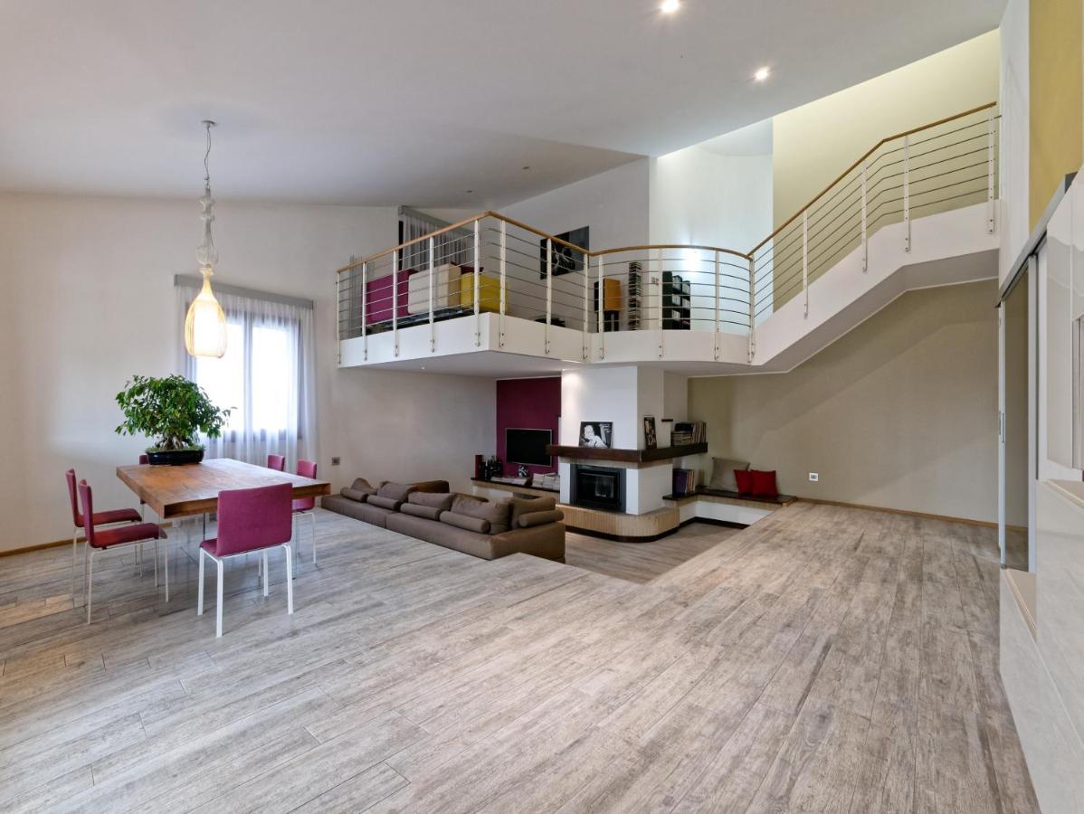 Nifty Intera Villa Con Piscina Relax, Idromassaggio E Sauna Muscletto Εξωτερικό φωτογραφία
